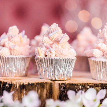 Cupcake Baking Cases - Foil Silver